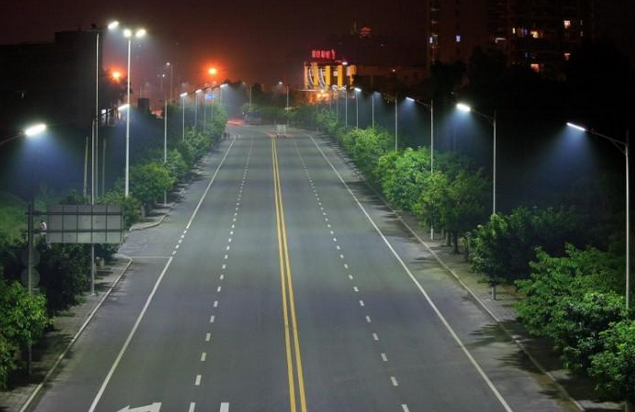 Development and application of LED outdoor lighting Assembly Shanghai station success Development and application of LED outdoor lighting Assembly Shanghai station success